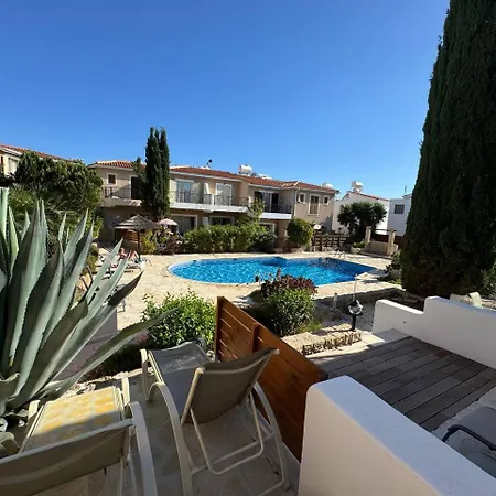 Eden Gardens * パ フォス