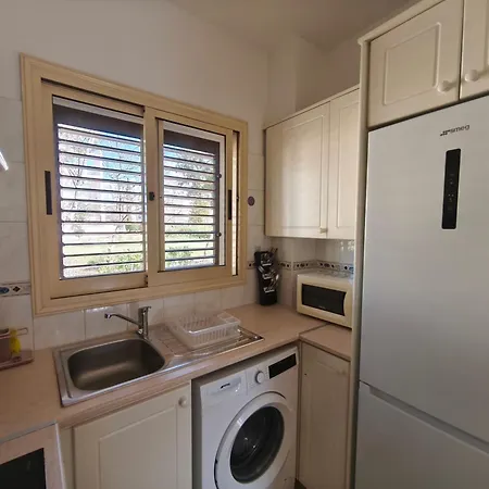 Дом отдыха Eden Gardens *