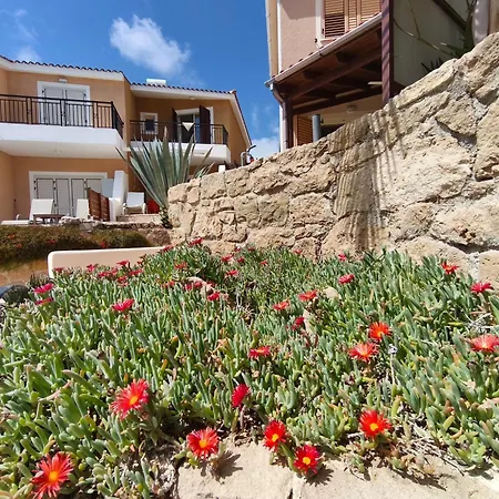 Eden Gardens Holiday home