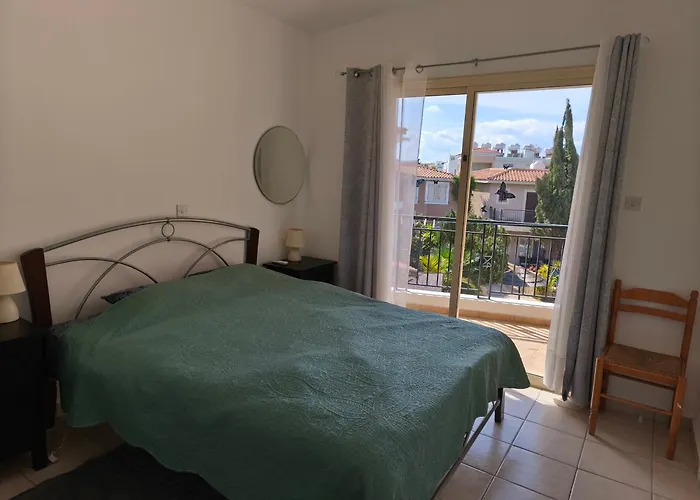 Eden Gardens Πάφος